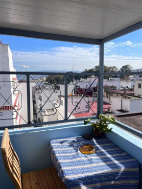 old city apartment + free couscous on Friday